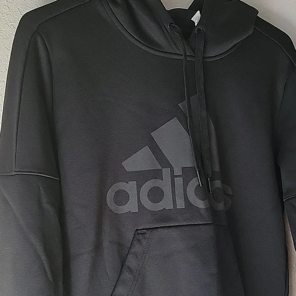 Adidas women's hoodie sweater - Picture 3 of 7